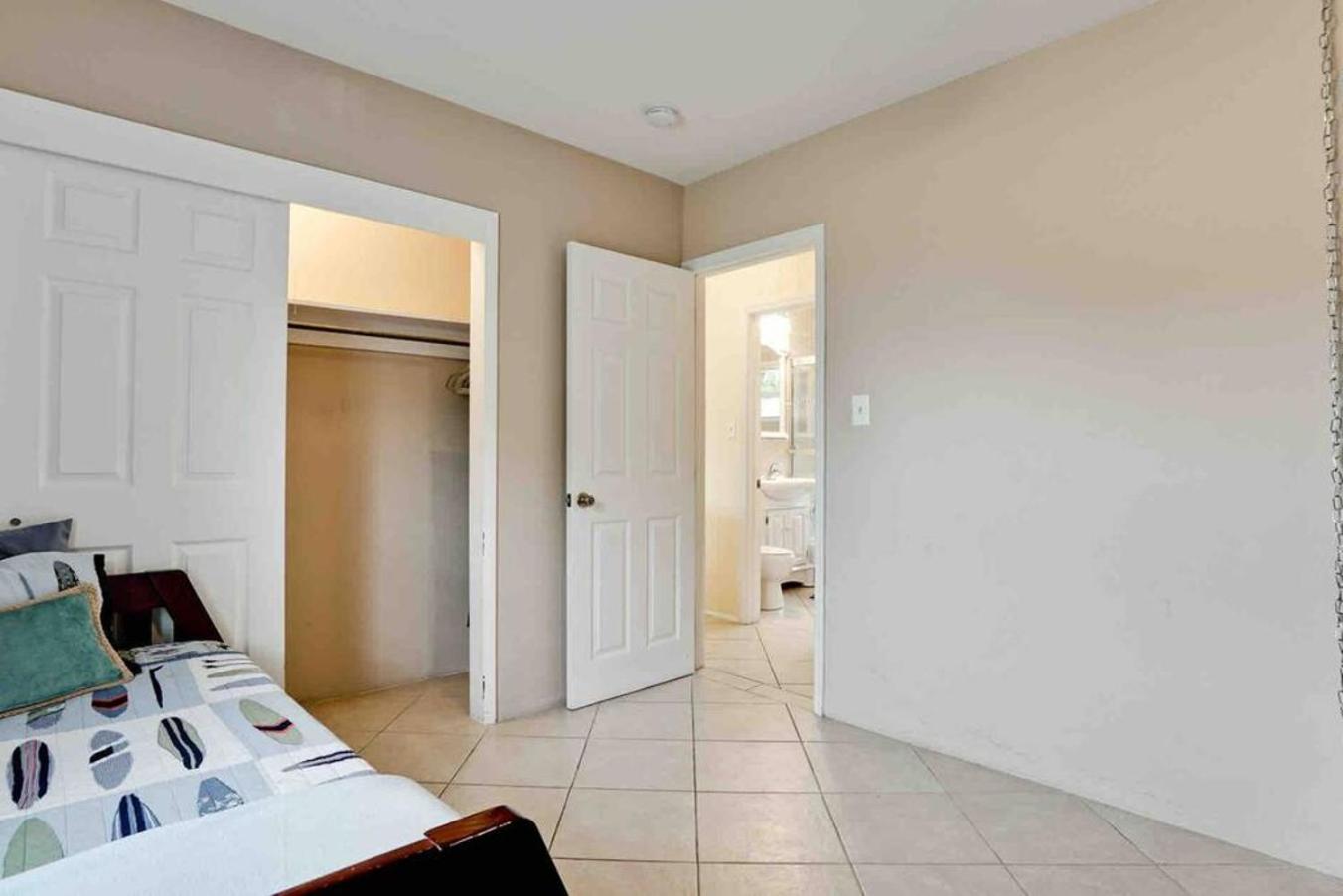 Great Shape After Milton-Pool Home Wows! Po Venice Eksteriør bilde